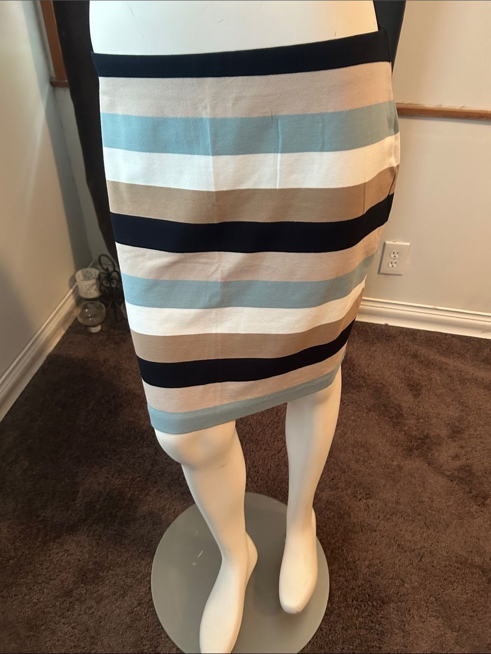 Ann Taylor striped pull-on Pencil Skirt in Navy, Light Blue, Cream & Tan